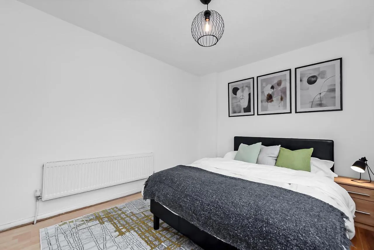 Apartment Stylish Excel 3 Bedroom Flat London United Kingdom